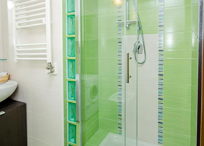 Pasteur Flat Mediolan